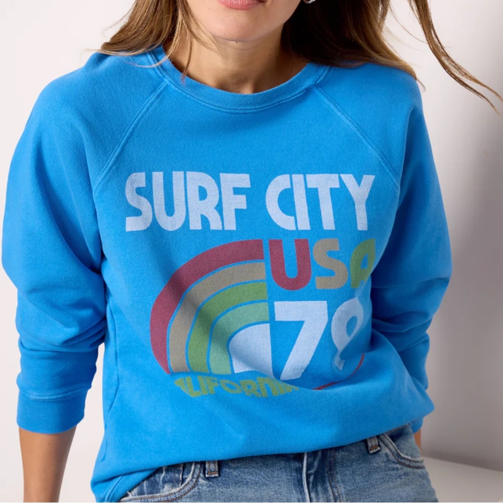 Retro Brand Black Label Surf City Sweatshirt in Vintage Royal